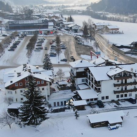 Sport Und Familienhotel Klausen Kirchberg in Tirol Eksteriør bilde