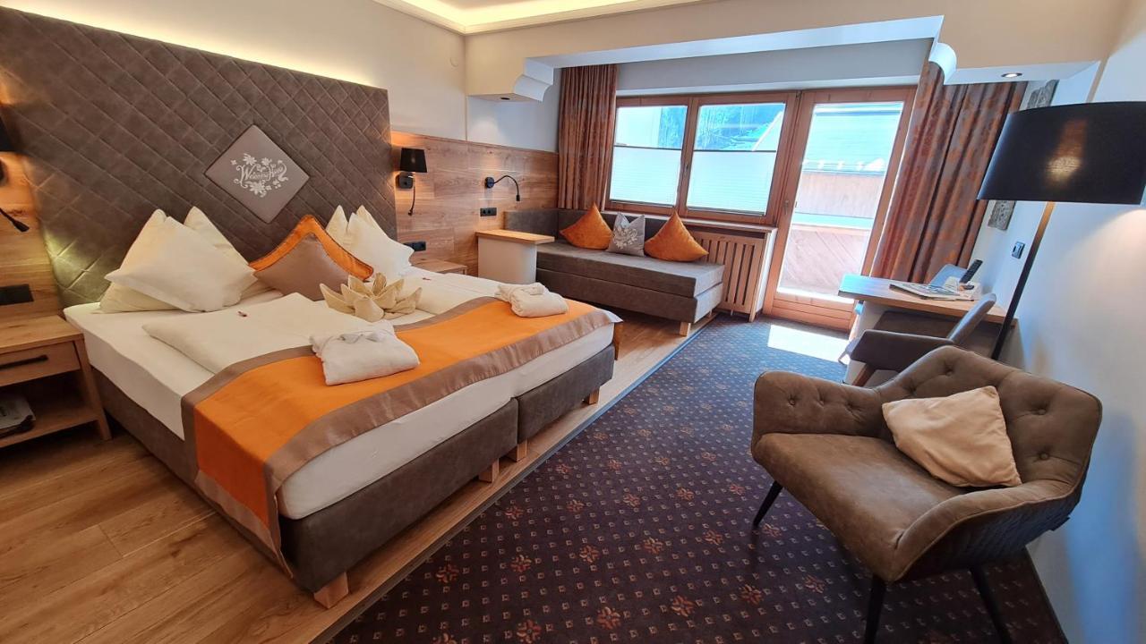 Sport Und Familienhotel Klausen Kirchberg in Tirol Eksteriør bilde