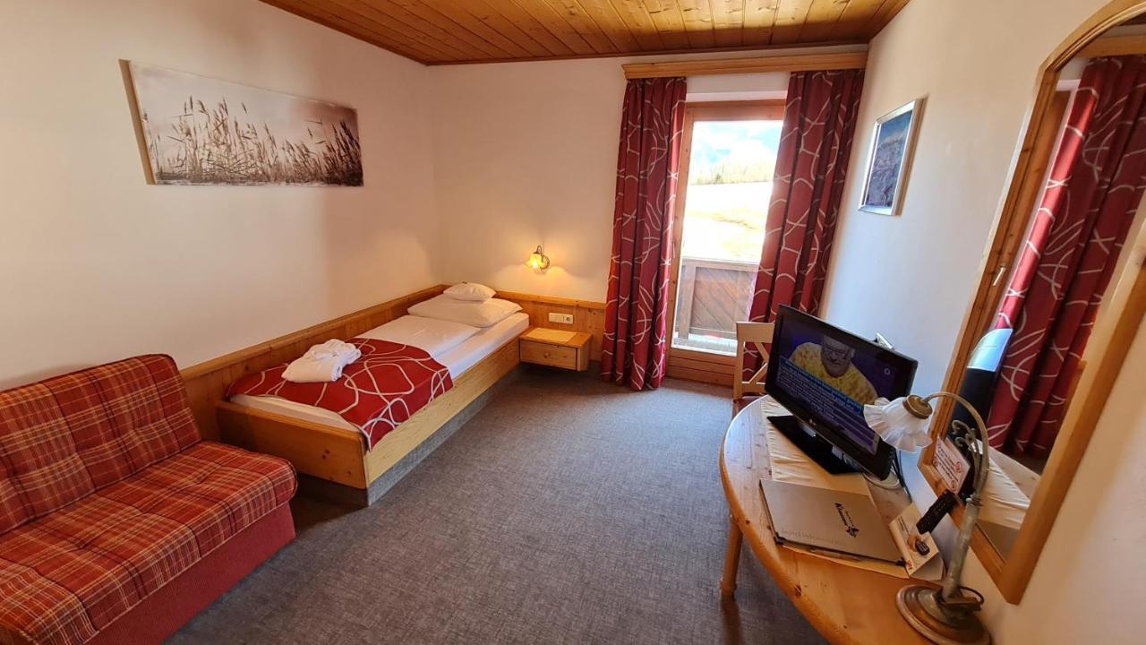 Sport Und Familienhotel Klausen Kirchberg in Tirol Eksteriør bilde