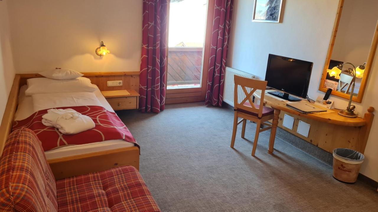 Sport Und Familienhotel Klausen Kirchberg in Tirol Eksteriør bilde