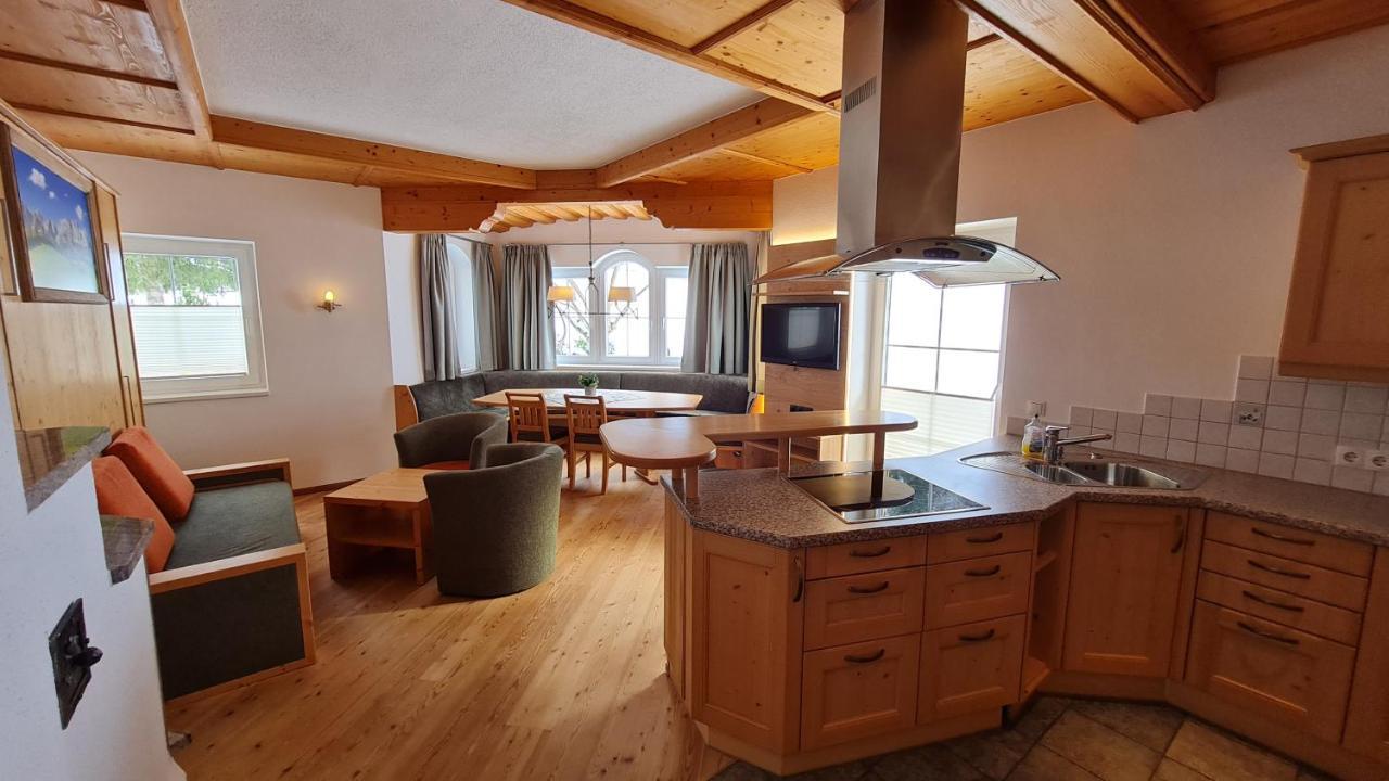 Sport Und Familienhotel Klausen Kirchberg in Tirol Eksteriør bilde